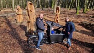 Trollen beelden in het Speulderbos