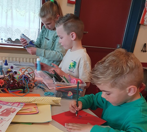 Knutseldagen in het Ambachtenmuseum