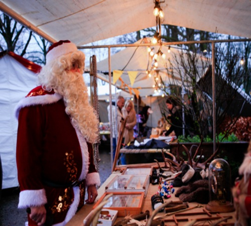 Kesrtmarkt bij De Waldhoorn