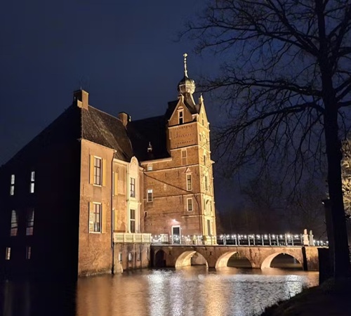 Kerst avondopenstelling kasteel Cannenburch