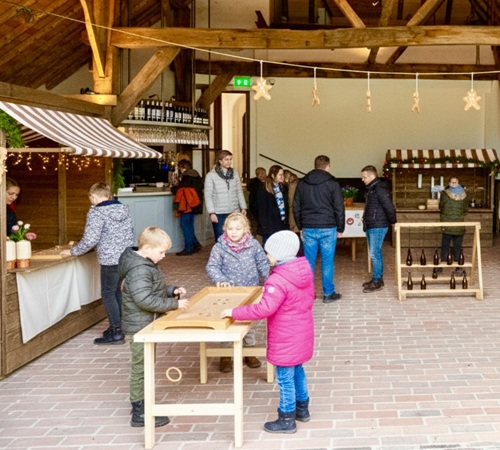 Loenense kampioenschappen en ouwejoarsmark