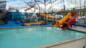 Zwembad bij vakantiepark Ackersate