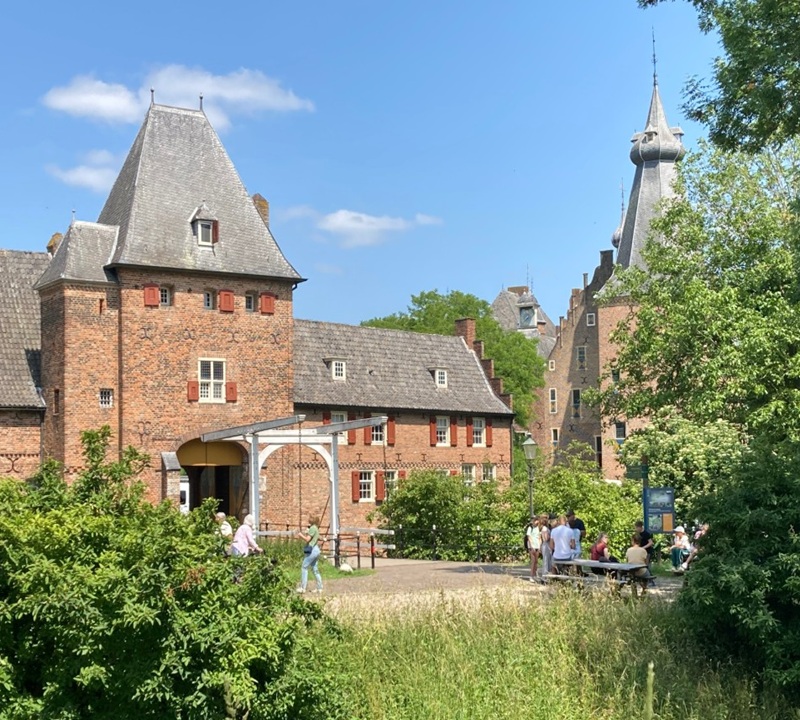 kasteel Doorwerth met kinderen